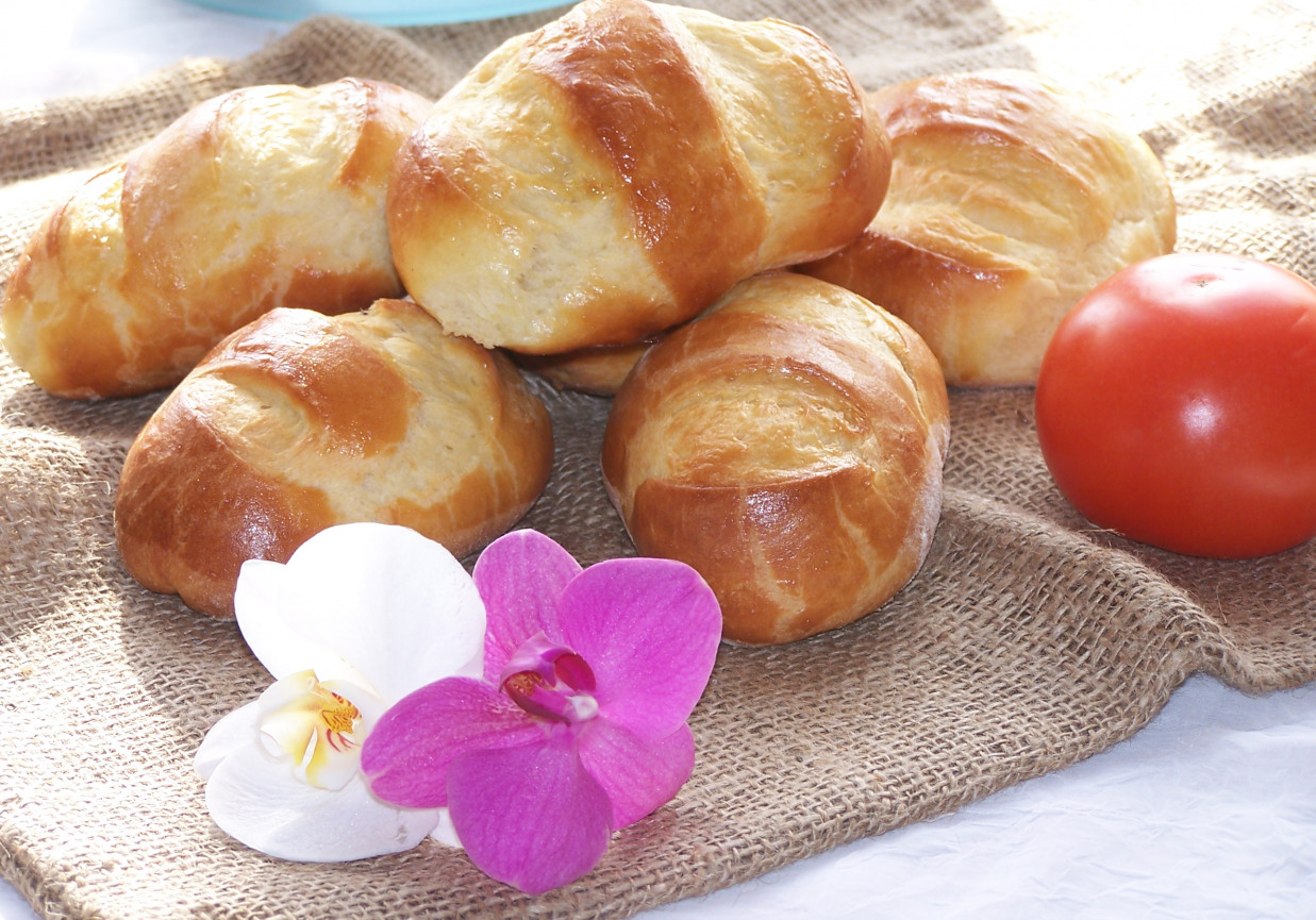 Nie tylko na słodko, czyli maślane bułeczki :) foto