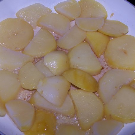 Krok 5 - Nieco inna koperkowa, czyli krem ze smażonymi ziemniakami :) foto