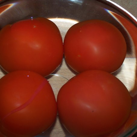 Krok 1 - Nieco inna pomidorowa, czyli krem zagęszczany beszamelem :) foto