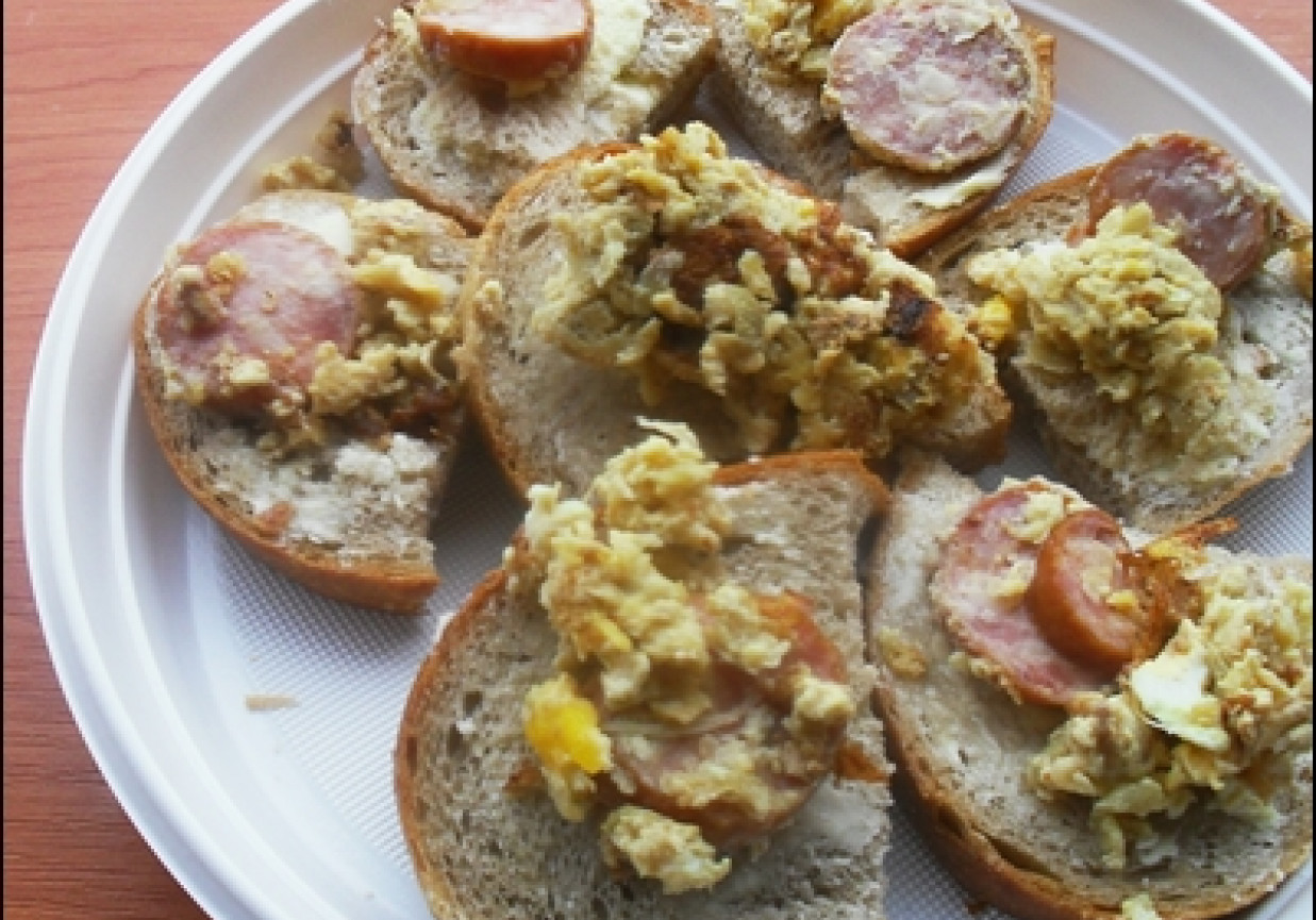 Niemieckie kanapeczki śniadaniowe foto