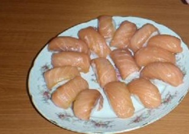 Fotografia przedstawiająca Nigiri sushi