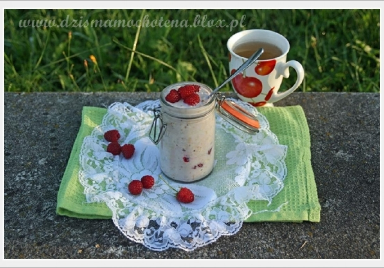 Nocna owsianka ze słoika foto