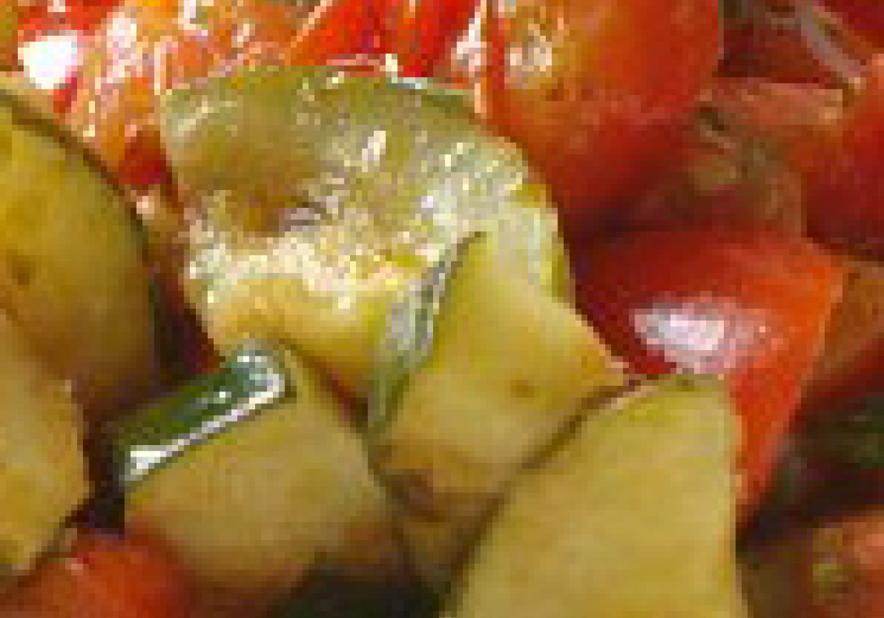 obiad wegetariański- duszone warzywa foto