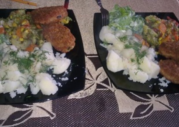 Fotografia przedstawiająca obiad