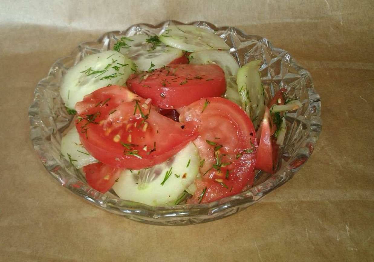 Obiadowe warzywa z koperkiem  foto