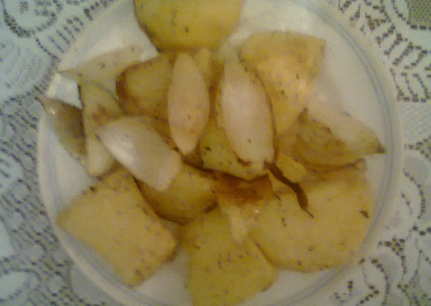 Fotografia przedstawiająca Obsmażane ziemniaki