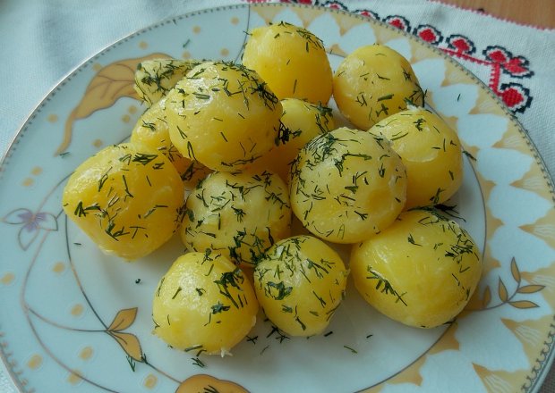 Fotografia przedstawiająca Odmłodzone ziemniaki