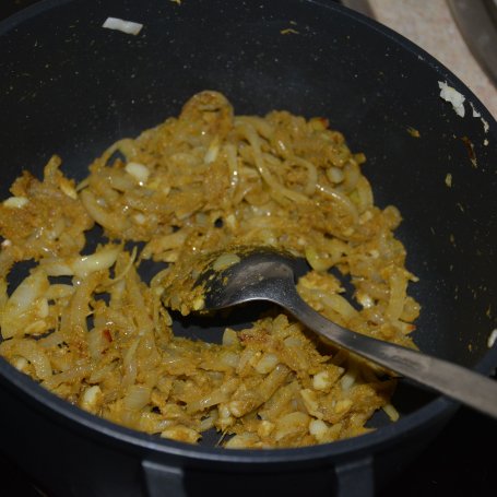 Krok 2 - Ogniste zielone curry z dorszem foto