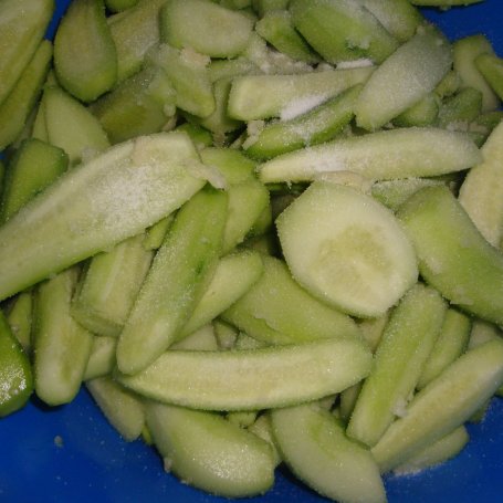 Krok 2 - Ogórki chili foto