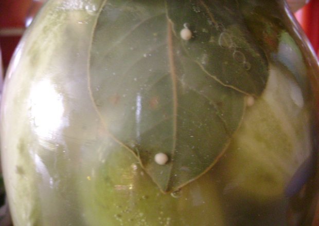 Fotografia przedstawiająca ogorki kiszone