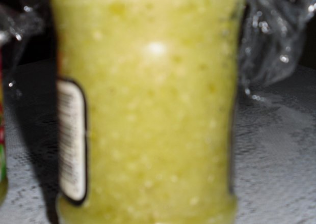 Fotografia przedstawiająca Ogórki w słoikach na zupe