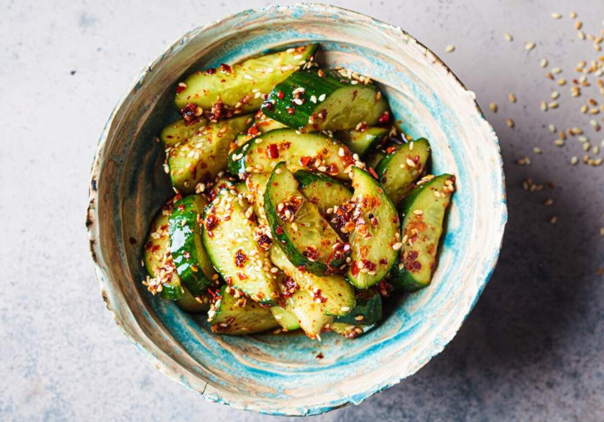 Ogórki z przyprawą do grilla foto