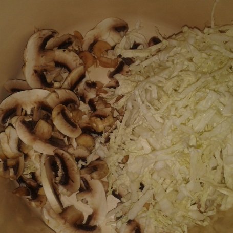 Krok 1 - Okonomiyaki (japoński wytrawny naleśnik) foto