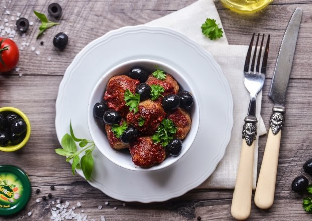 Oliwki, kapary i suszone pomidory – jakie dania rozgrzewające przygotować ze Smakami Świata? foto
