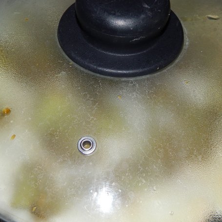 Krok 3 - Omlet białkowy z brokułem foto