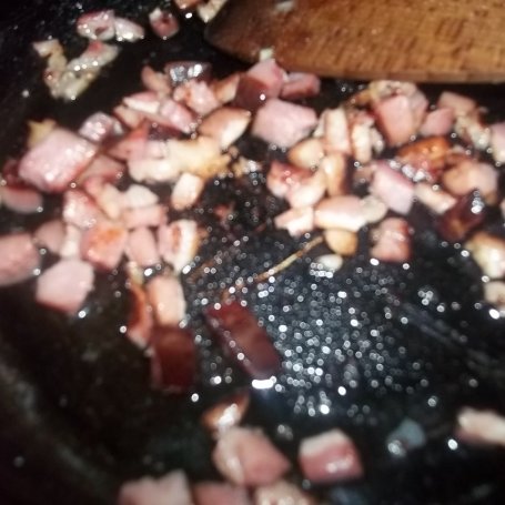 Krok 1 - Omlet cesarski na słono z boczkiem foto