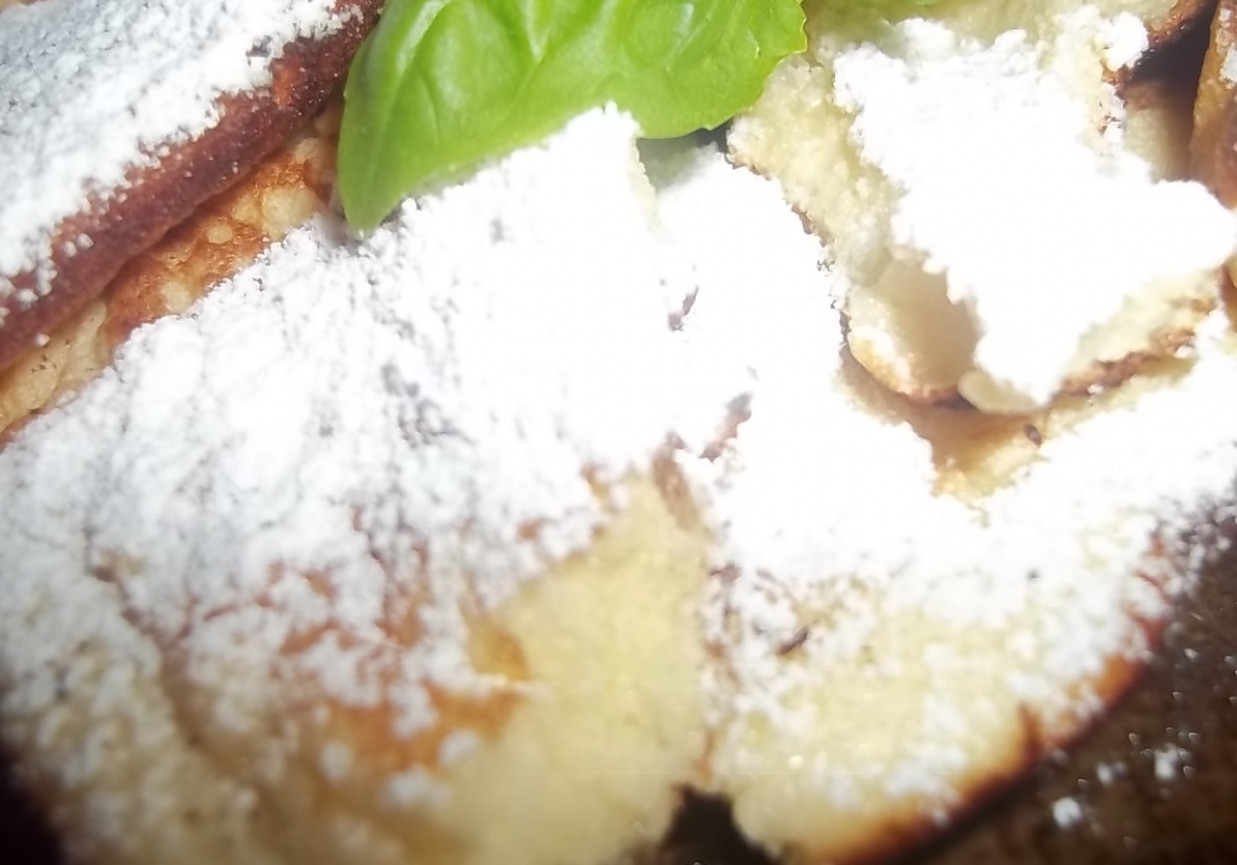 Omlet cesarski z winogronami foto