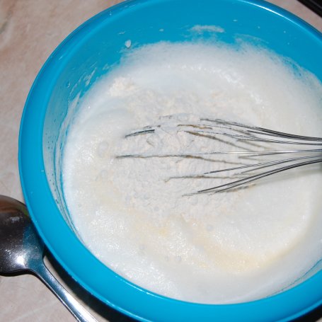 Krok 2 - Omlet "grzybek" smak dzieciństwa foto