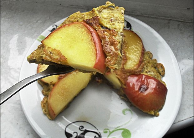 Fotografia przedstawiająca Omlet jabłkowy