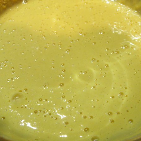 Krok 4 - Omlet pszenno-kukurydziany na słodko foto