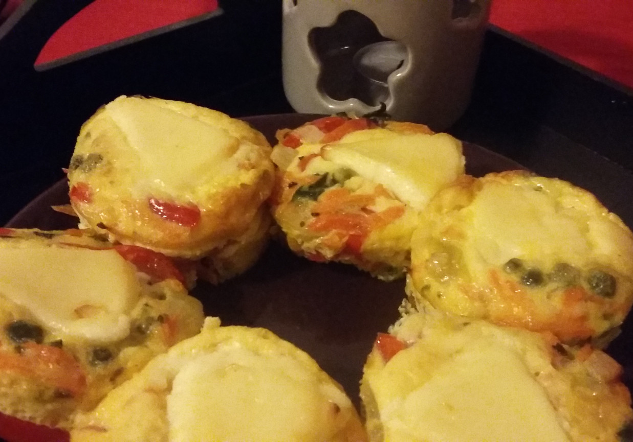 Omlet w kształcie muffinek foto