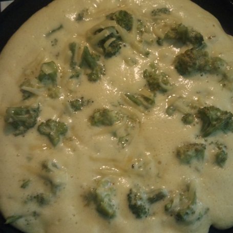 Krok 4 - Omlet z brokułami foto