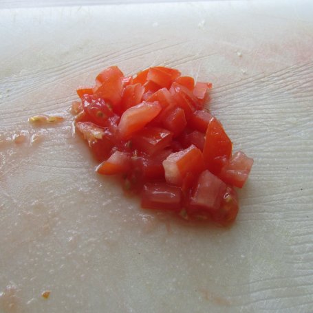 Krok 2 - Omlet z filetem i pomidorem foto