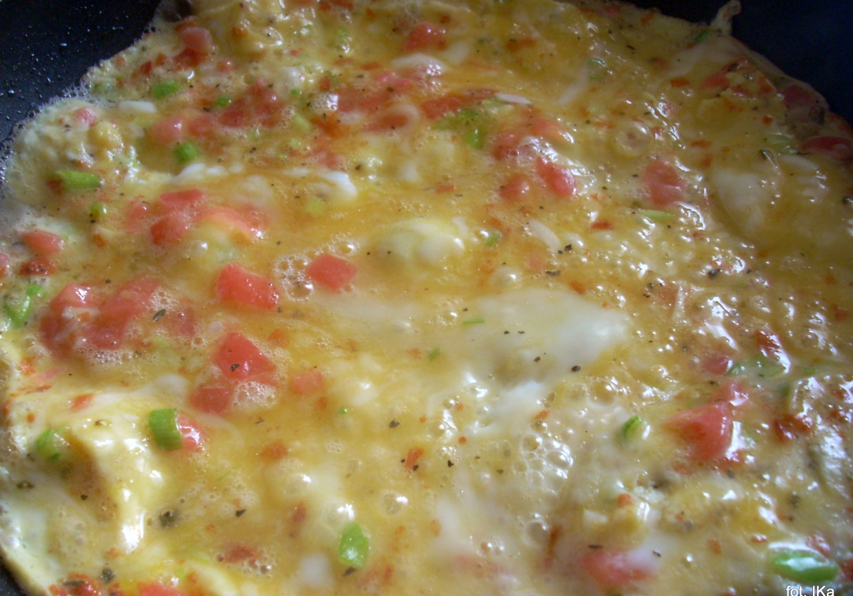 Omlet z kurkami i serem pleśniowym foto