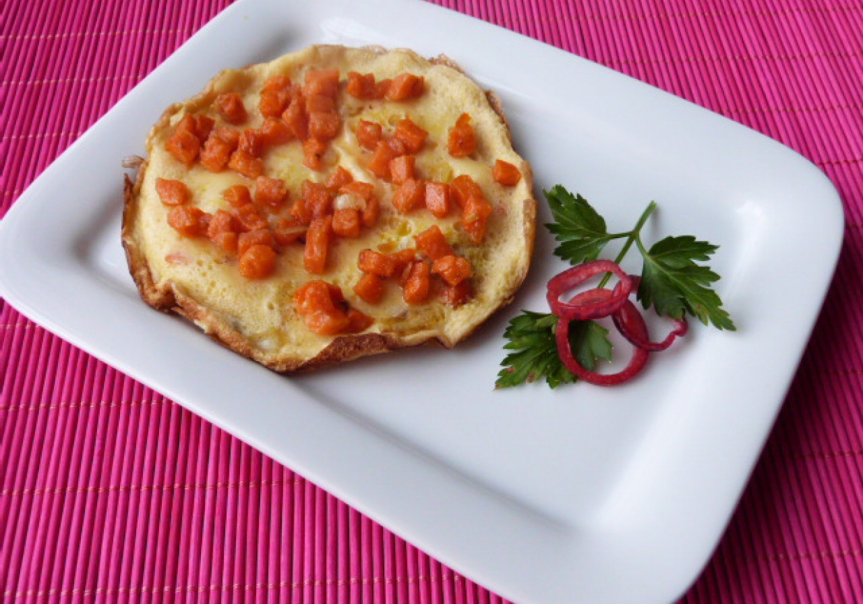 Omlet z marchewką foto
