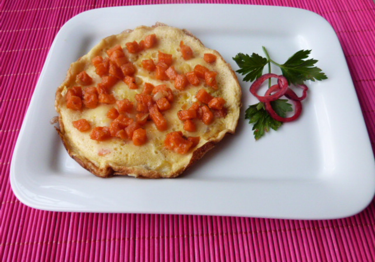 Omlet z marchewką foto