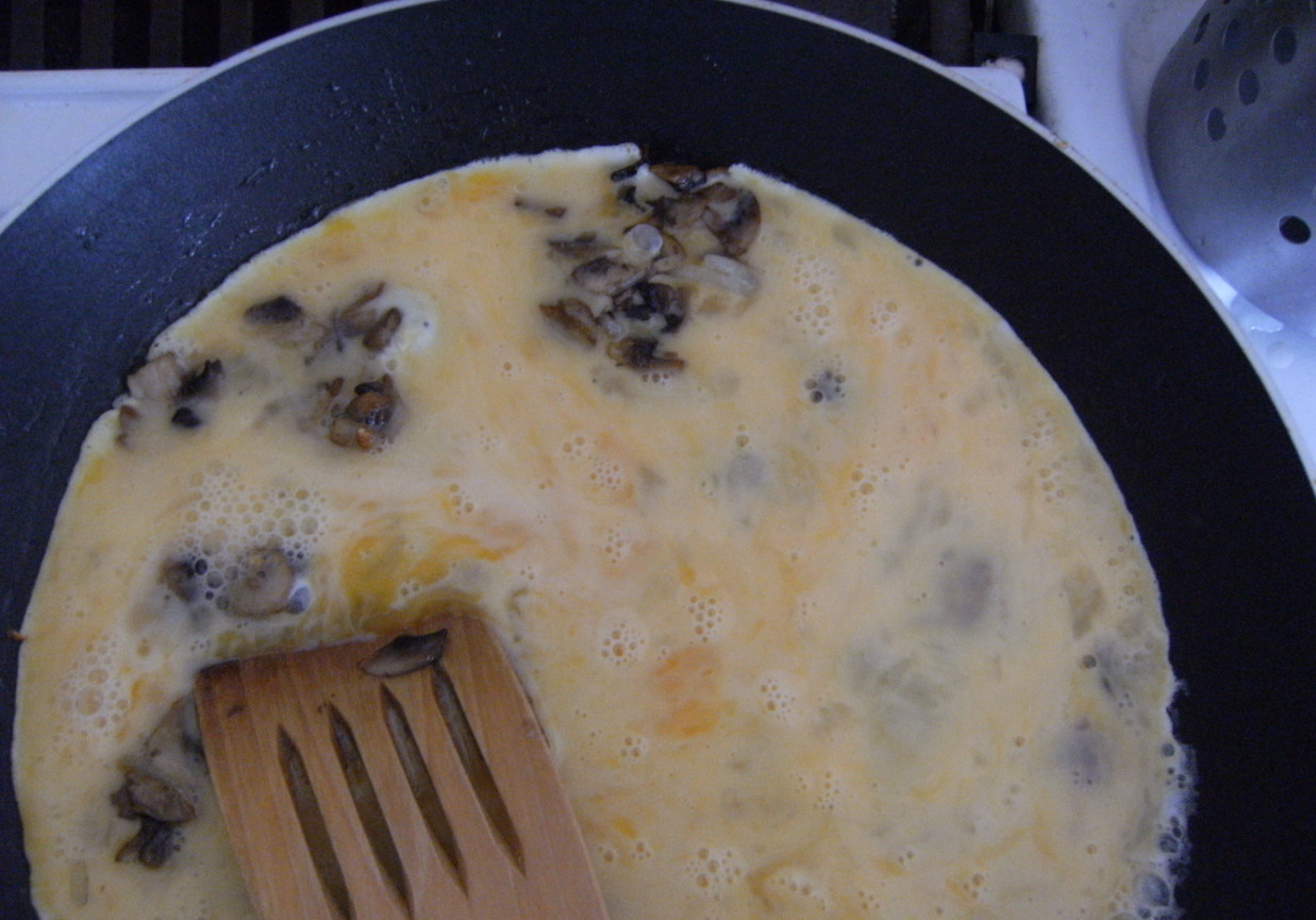 Omlet z pieczarkami foto
