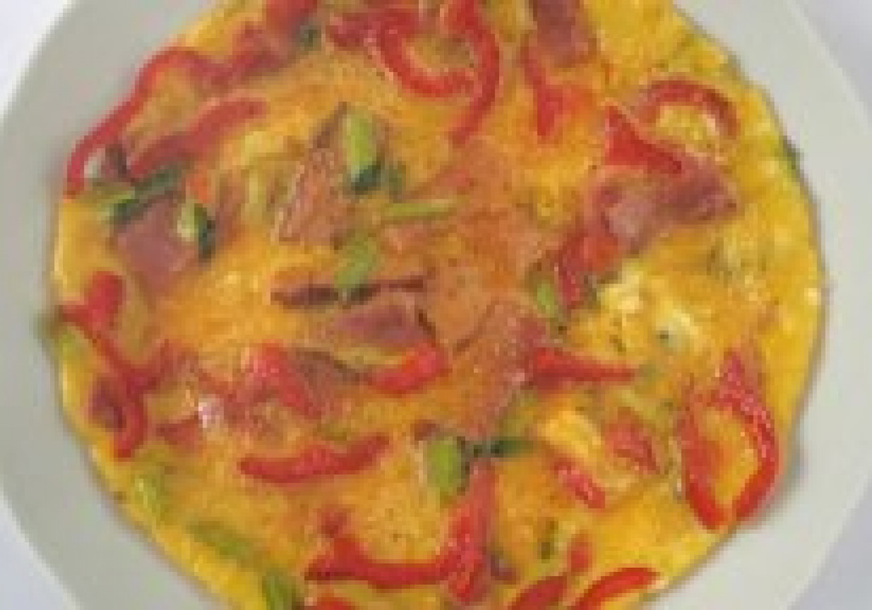 omlet z szynką i serem foto