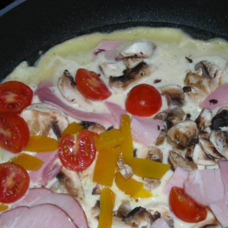Krok 3 - omlet z warzywami foto