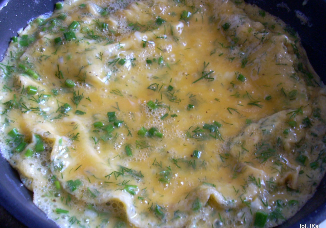 Omlet z zieleną foto