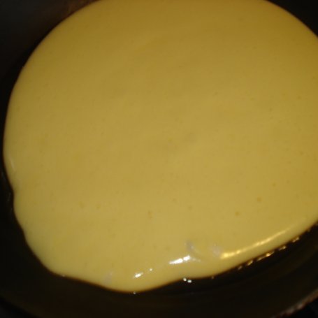 Krok 7 - Omlet ze szpinakiem i cukinią foto