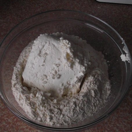Krok 1 - Oponki z białym serem  foto