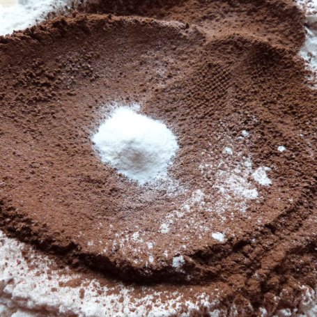 Krok 2 - Orzechowo-kakaowe ciasteczka kręcone foto