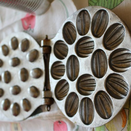 Krok 1 - Orzeszki z karmelem mojej babci foto