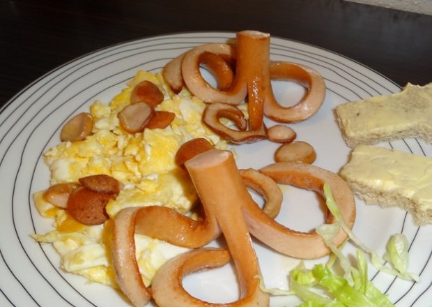 Fotografia przedstawiająca Ośmiornice na wyspie skarbów – czyli śniadanie niejadka