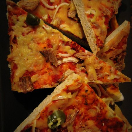 Krok 3 - Ostra pizza z jalapenos foto