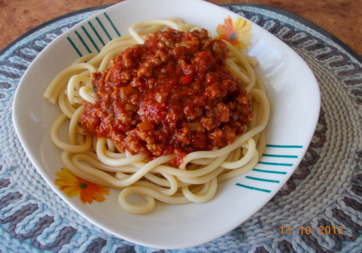 Ostre spaghetti. foto