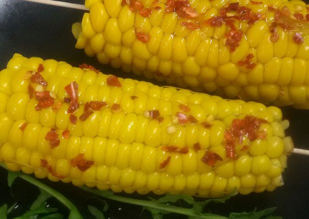 Fotografia przedstawiająca Ostro słodka kukurydza
