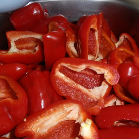 Krok 1 - Ostry domowy ketchup z papryki i chili foto