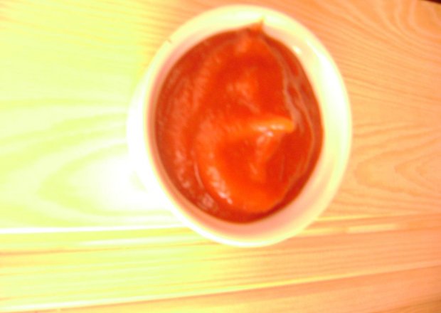 Fotografia przedstawiająca ostry sos na grilla