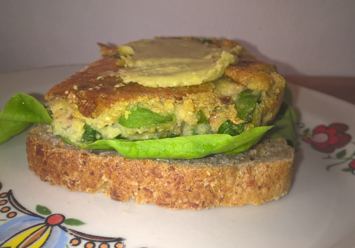 Oszukany omlet - wegański foto