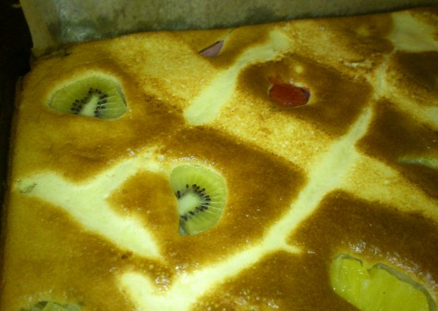 Fotografia przedstawiająca Owocowe  ciasto Hamrocyków