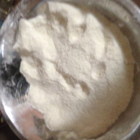 Krok 3 - Owocowe ciasto sypane foto