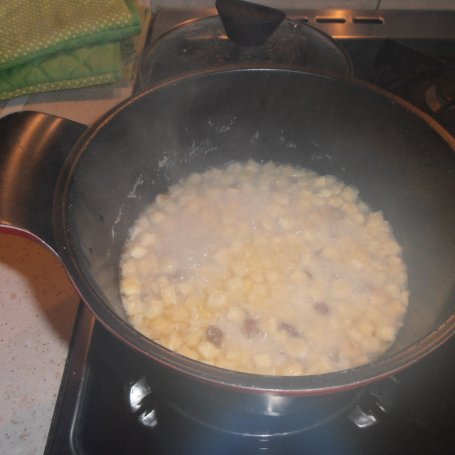 Krok 1 - Owocowo-bakaliowe risotto foto