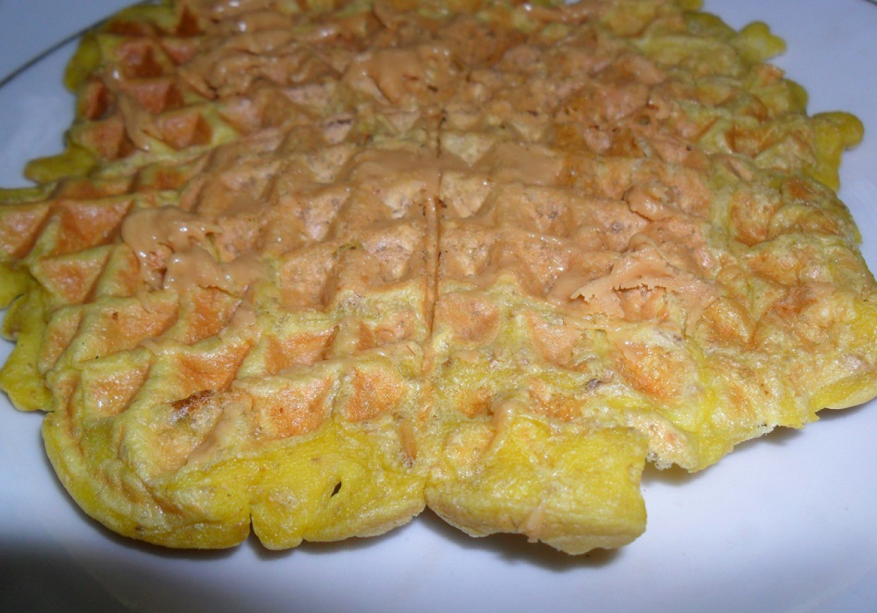 Owsiankowy omlet z masłem orzechowym foto