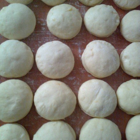 Krok 3 - Pączki domowe foto